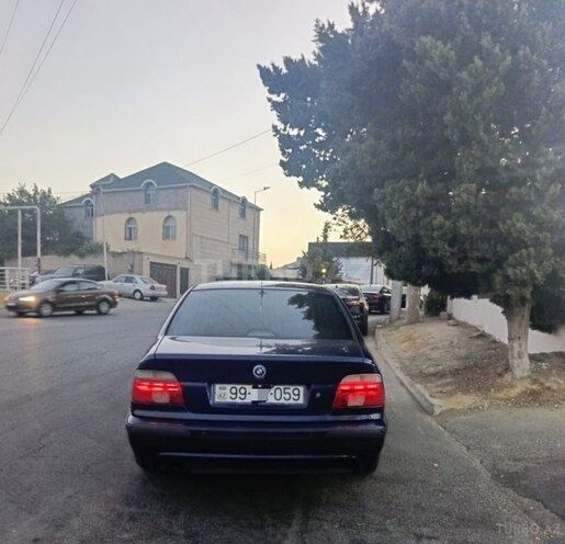 BMW 523-3