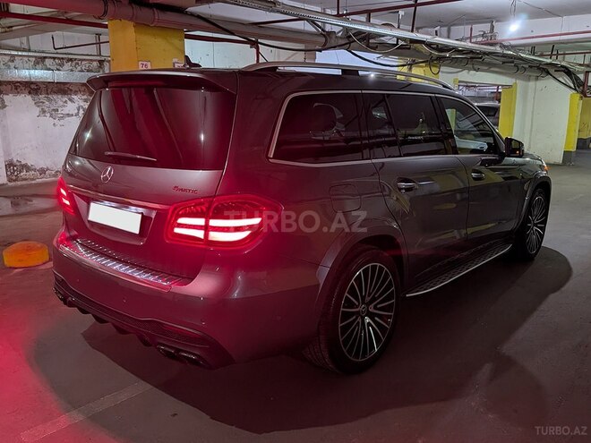 Mercedes GLS 450 4MATIC-5