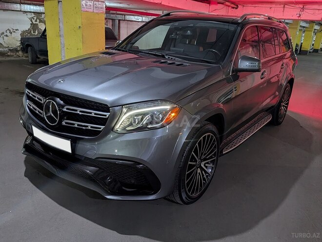 Mercedes GLS 450 4MATIC-3