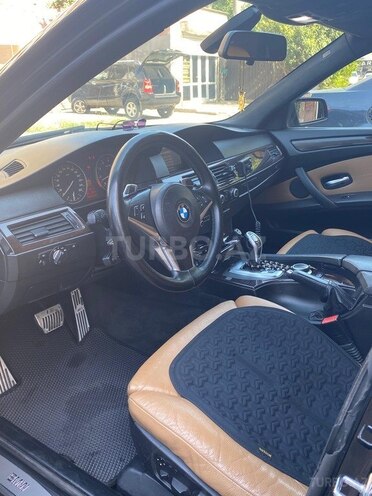 BMW 530-6