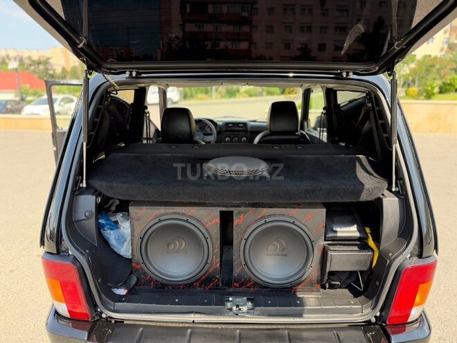 LADA (VAZ) Niva-7