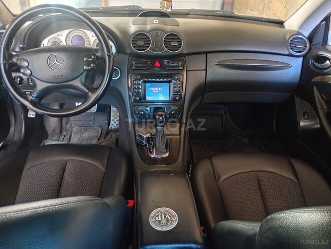 Mercedes CLK 320-11