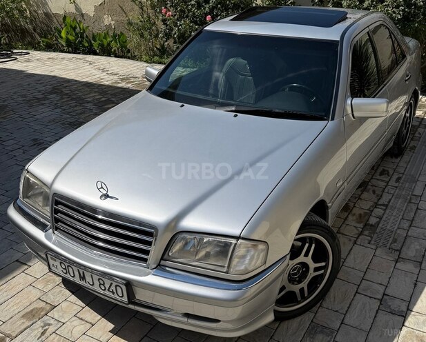Mercedes C 240-1