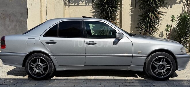 Mercedes C 240-5