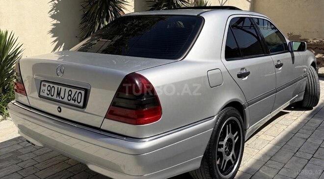 Mercedes C 240-15
