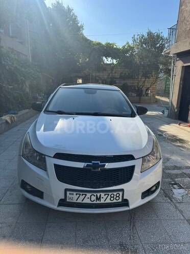Chevrolet Cruze-1