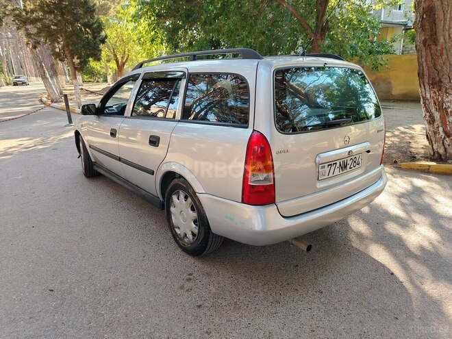 Opel Astra-7