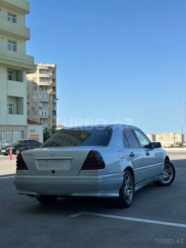 Mercedes C 250-5