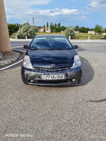 Toyota Prius-1