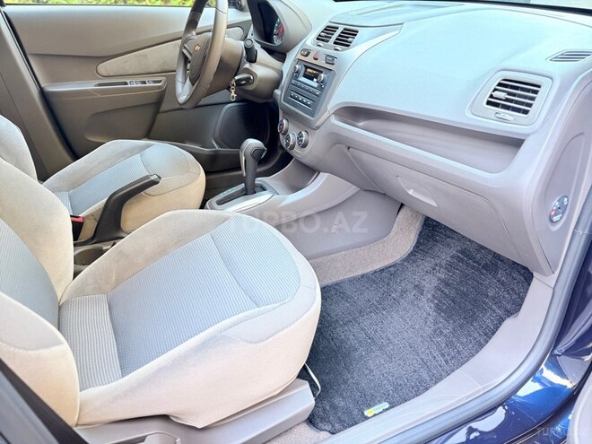 Chevrolet Cobalt-14