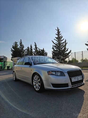 Audi A4-1