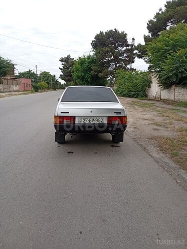 LADA (VAZ) 21099-9