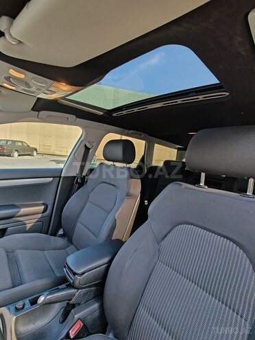 Audi A4-9