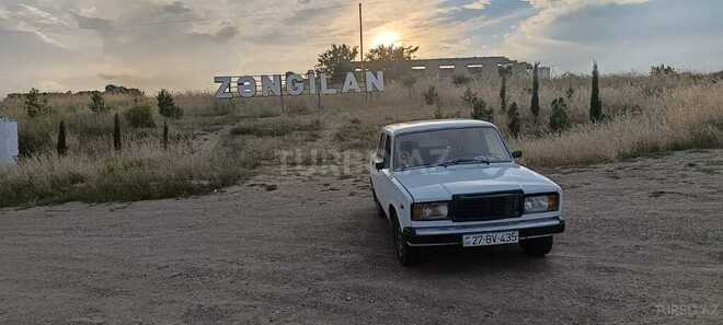 LADA (VAZ) 2107-1