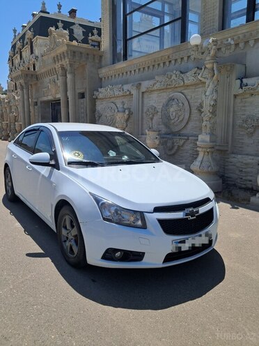 Chevrolet Cruze-2