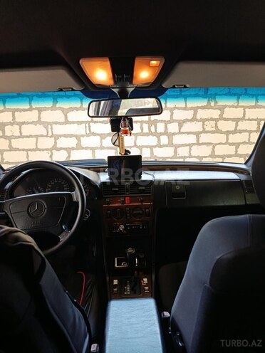 Mercedes C 220-6