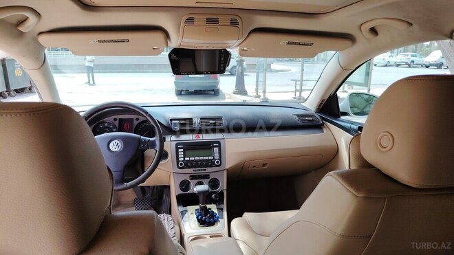 Volkswagen Passat-10