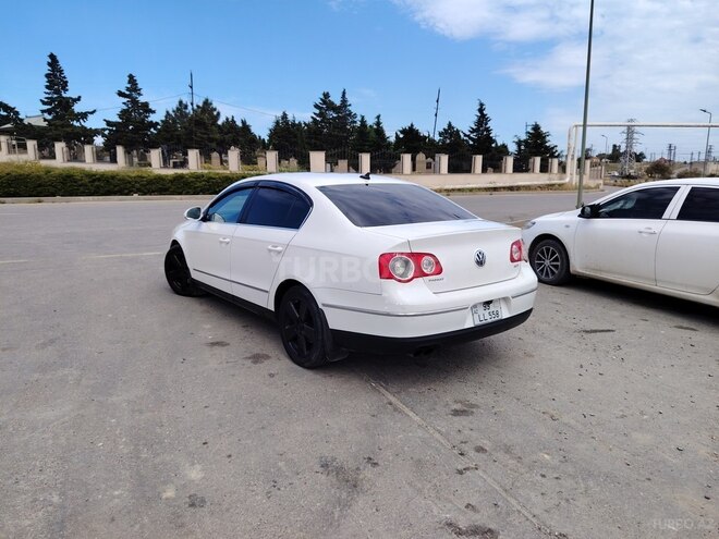 Volkswagen Passat-5
