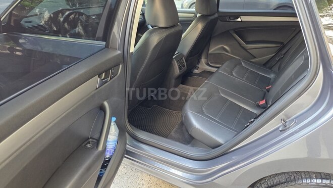 Volkswagen Passat (North America)-14