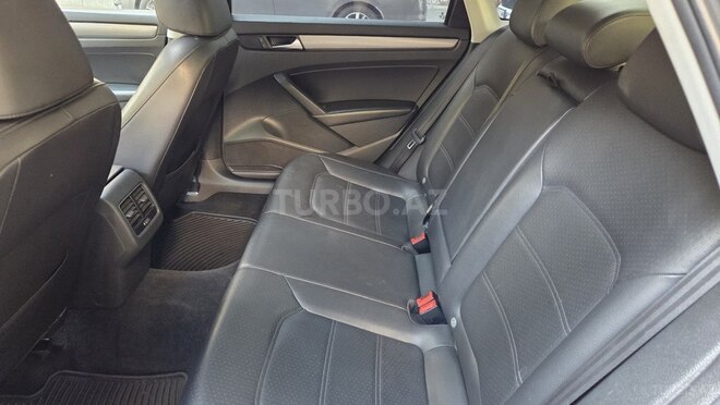Volkswagen Passat (North America)-13