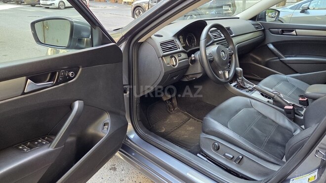 Volkswagen Passat (North America)-12