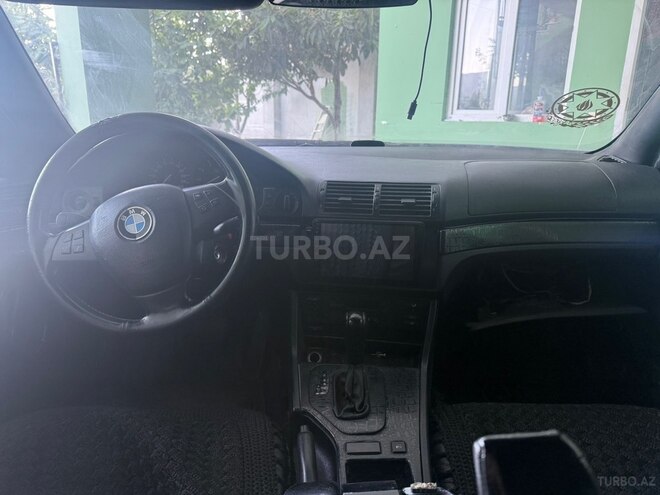 BMW 520-3