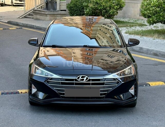 Hyundai Elantra-5