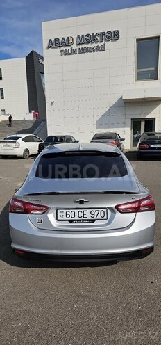 Chevrolet Malibu-6
