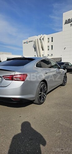 Chevrolet Malibu-8