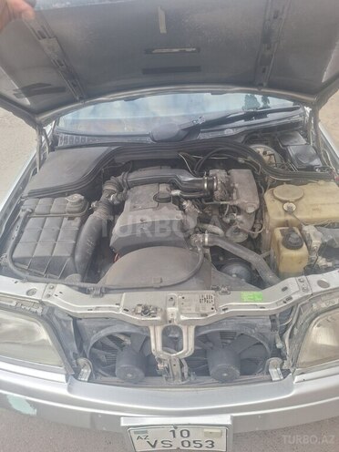 Mercedes C 220-6
