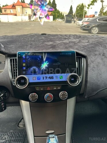 Hyundai Sonata-8