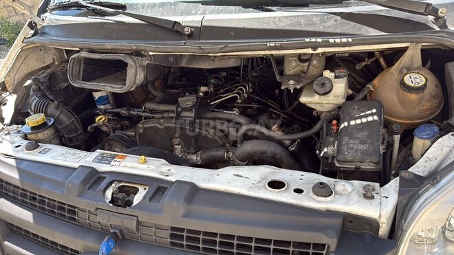 Ford Transit-16