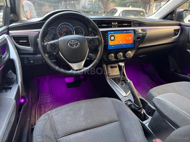 Toyota Corolla-9