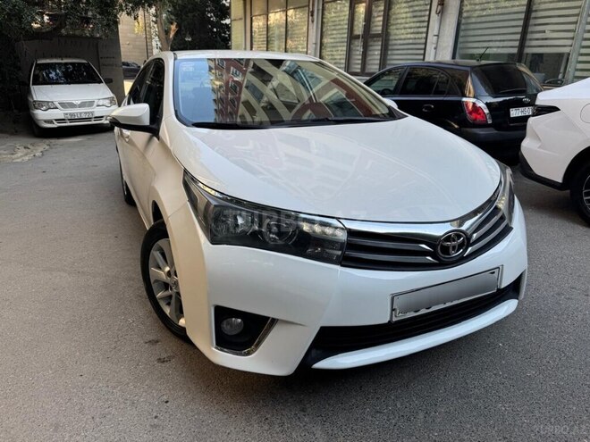 Toyota Corolla-1