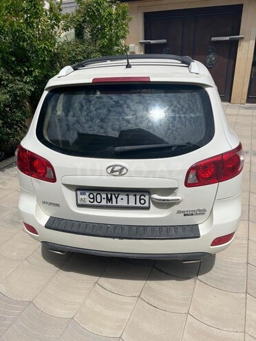 Hyundai Santa Fe-4