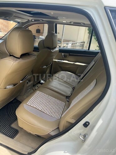 Hyundai Santa Fe-8
