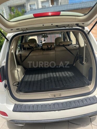 Hyundai Santa Fe-10