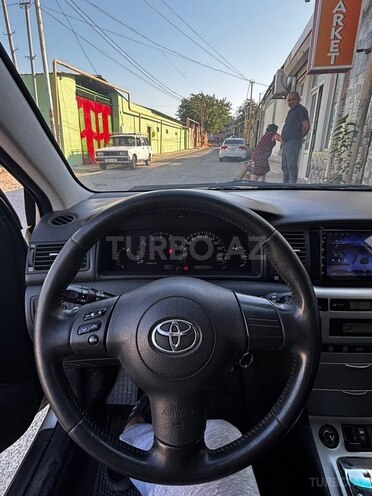 Toyota Corolla-6