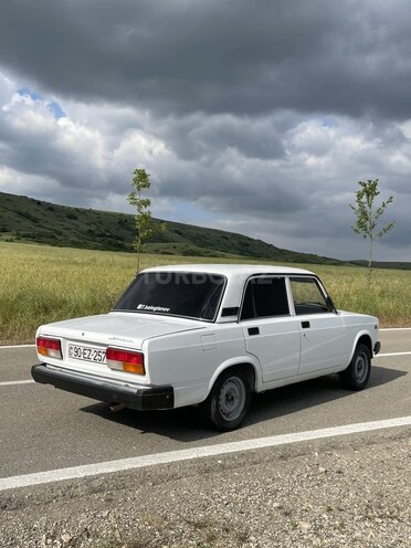 LADA (VAZ) 2107-4