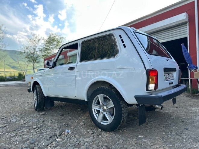 LADA (VAZ) Niva-7