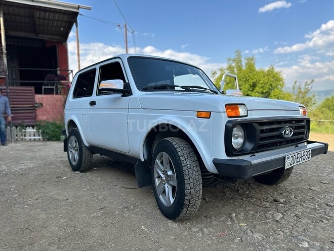 LADA (VAZ) Niva-1