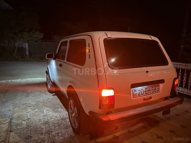 LADA (VAZ) Niva-10
