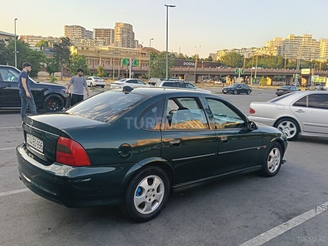 Opel Vectra-5