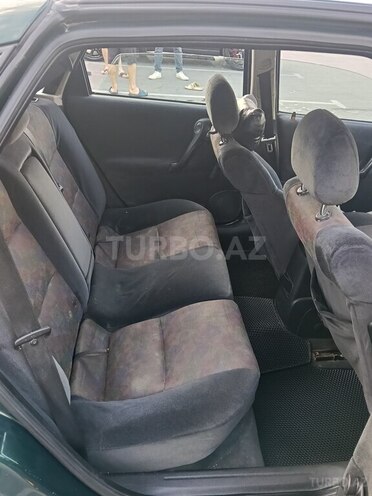 Opel Vectra-10
