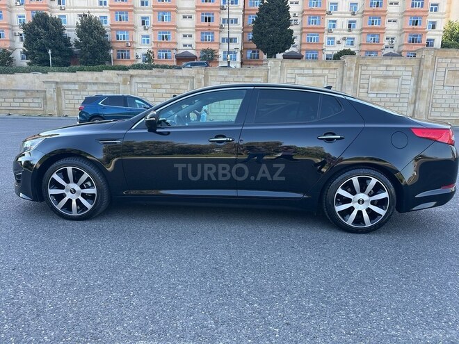 Kia Optima-4