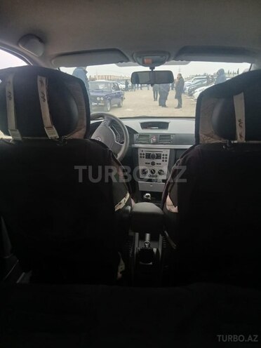Opel Meriva-5