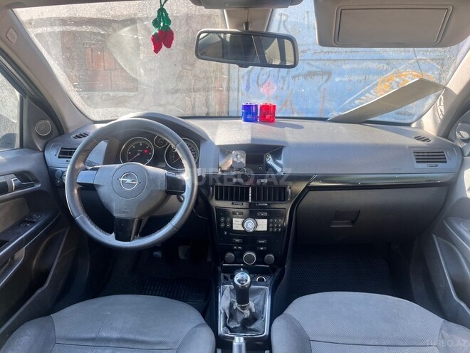 Opel Astra-3