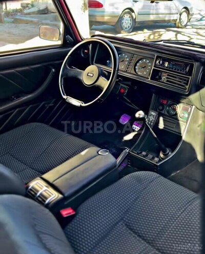 LADA (VAZ) 2107-3