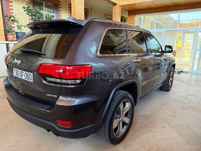 Jeep Grand Cherokee-11