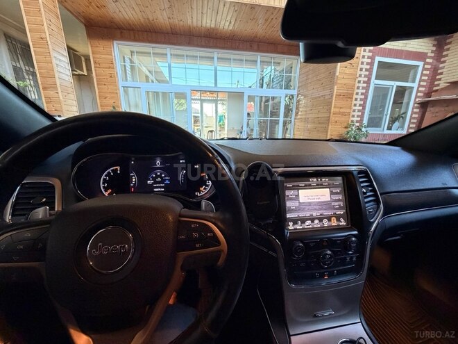 Jeep Grand Cherokee-4
